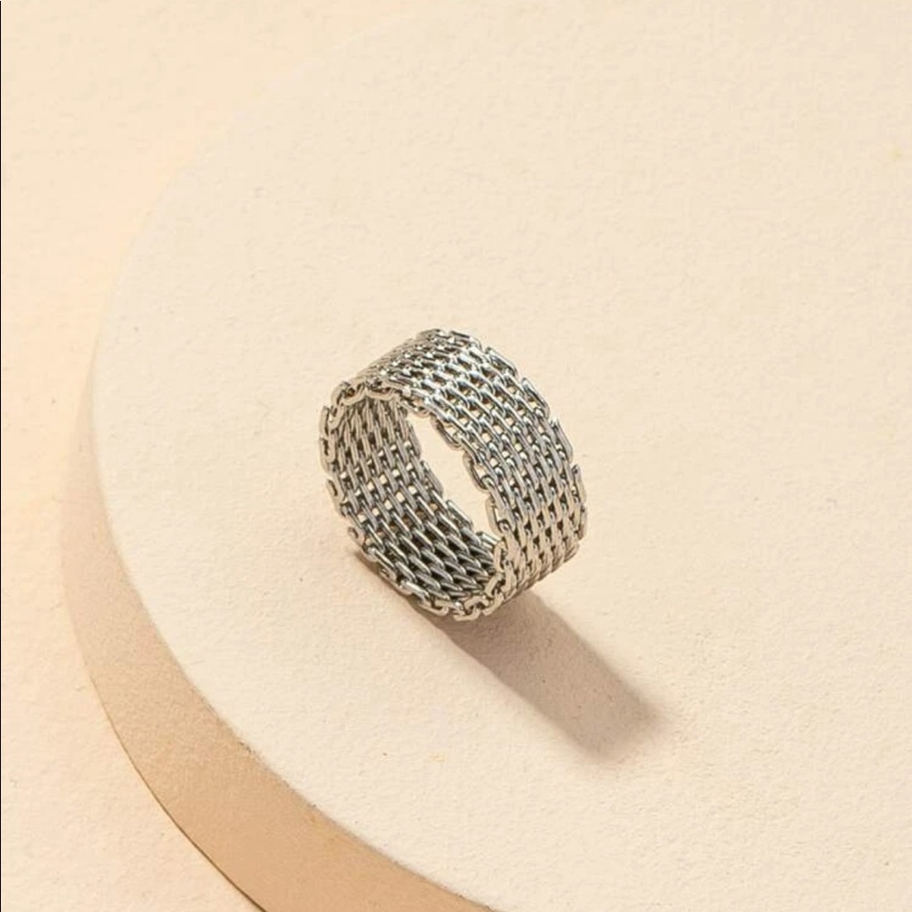 Silver Chain Design Ring